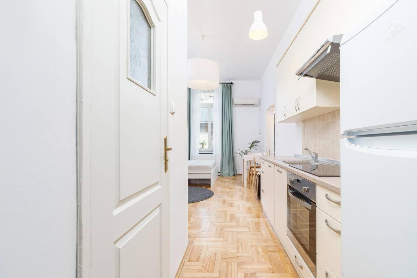 Apartmán Private Parking - Old Town - Sw Krzyza 16 Street Krakov Exteriér fotografie