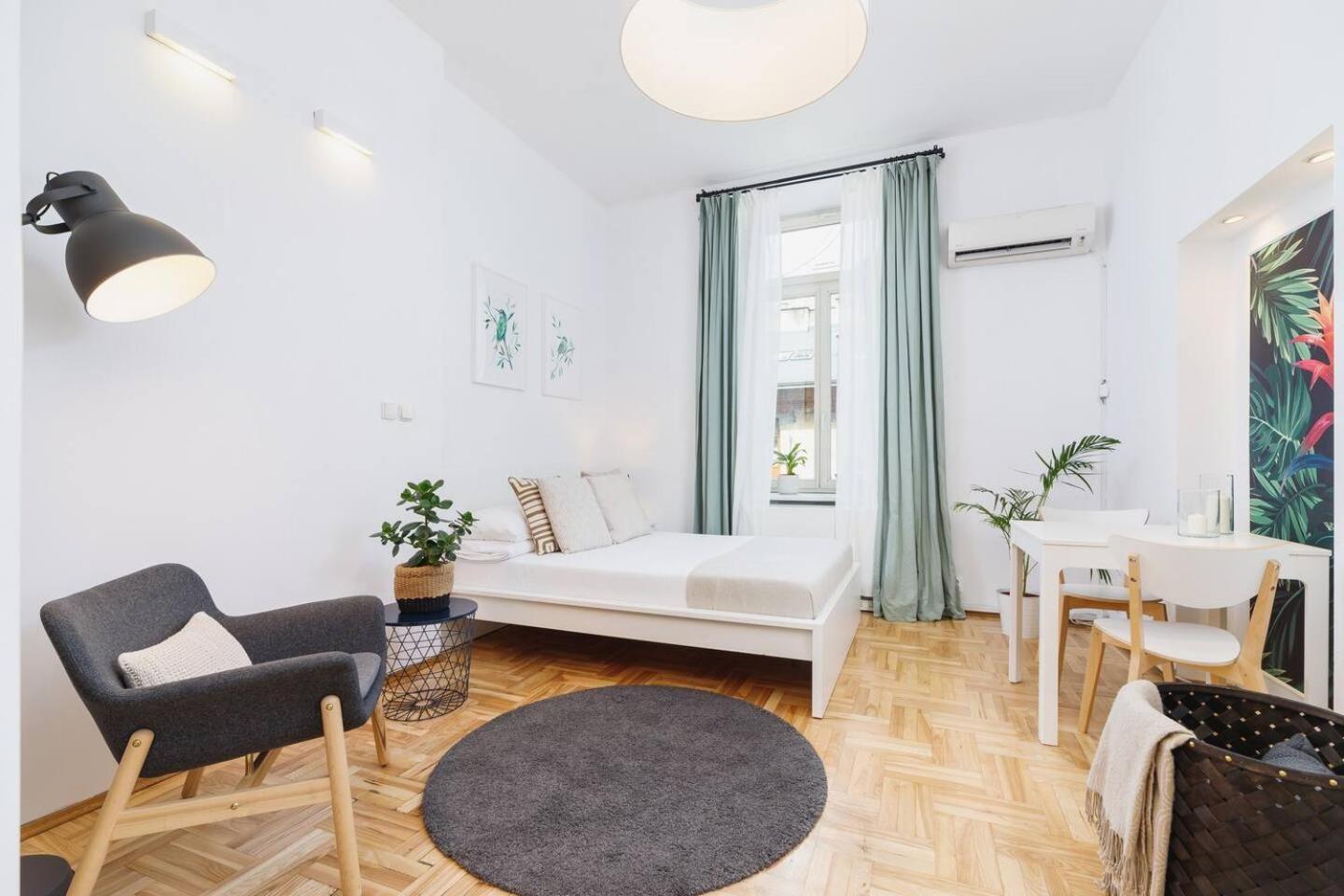 Apartmán Private Parking - Old Town - Sw Krzyza 16 Street Krakov Exteriér fotografie